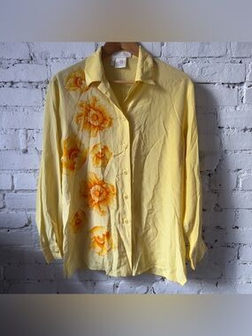 Escada Light Yellow Button-Down Shirt with Orange Floral Print 36
